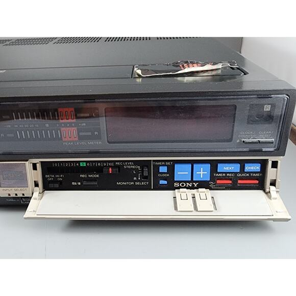 Sony Betamax SL-HF500 Partially Works - For Parts or Repair - Picture 4 of 9